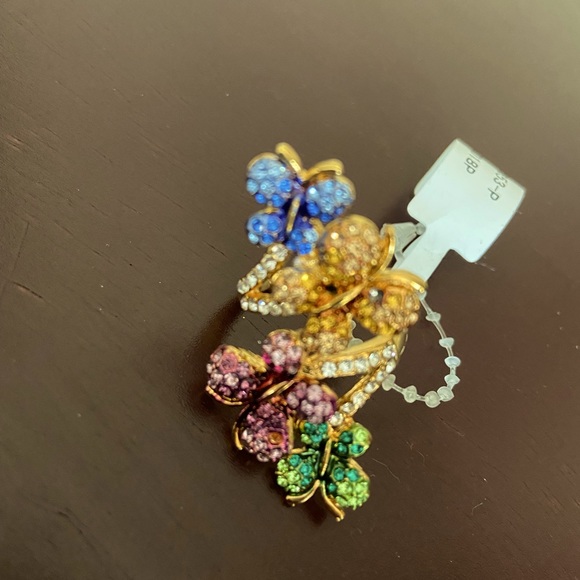 Butterfly Crystal Colors Ring - Picture 1 of 3